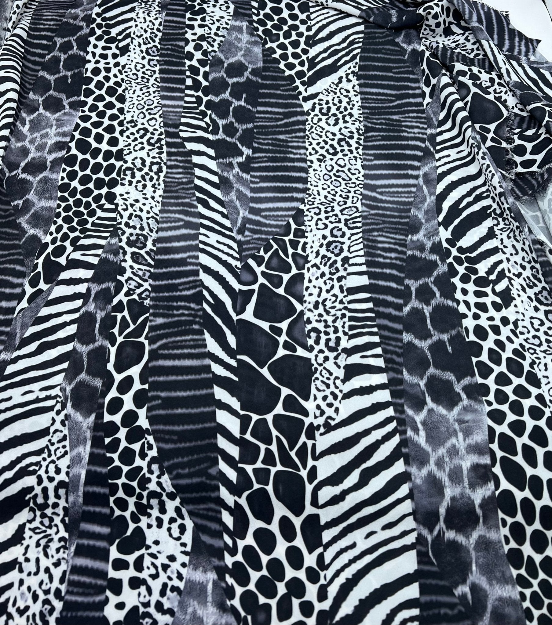 Animal Non Stretch Woven Dress Craft Fabric - T9 Fabrics